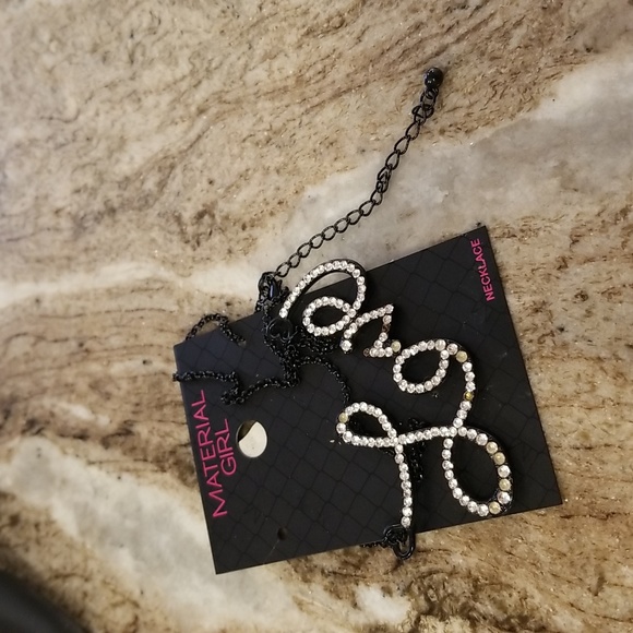 Material Girl Madonna Love Necklace. - Picture 2 of 3